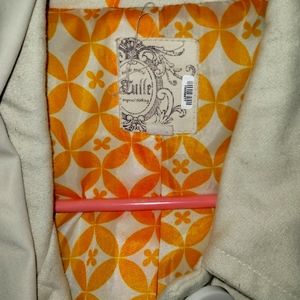 Adorable Vintage Tulle Coat